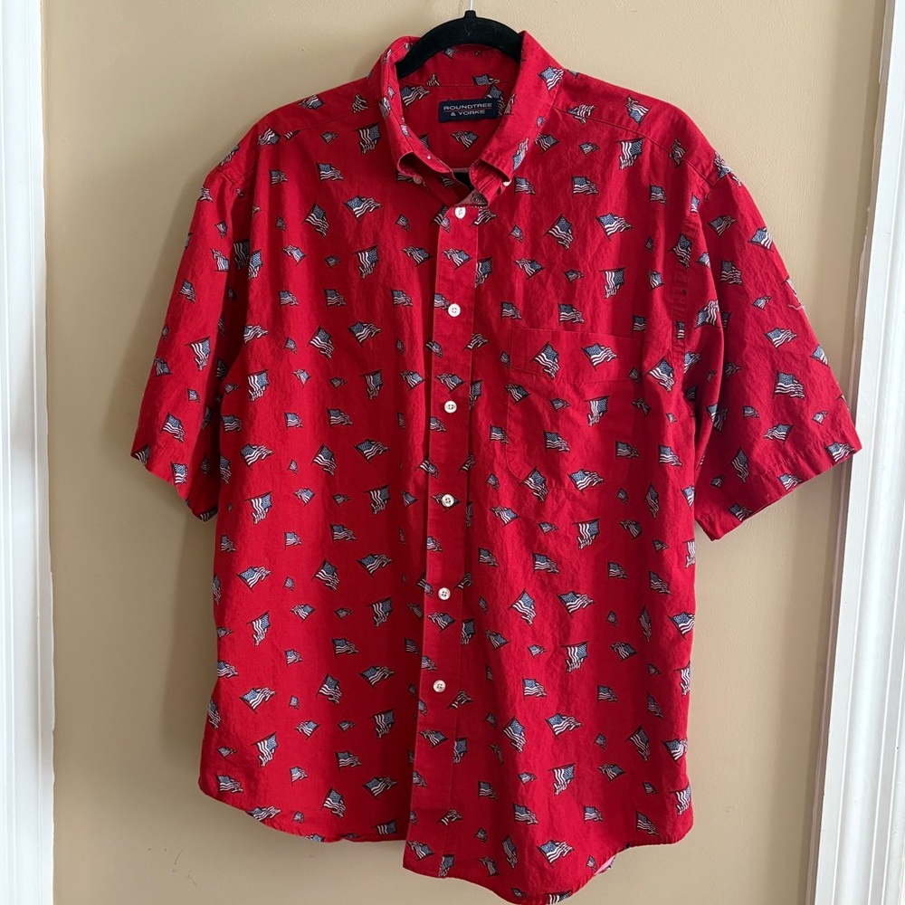 Roundtree & Yorke Red American Flag Casual Button Down Shirt Large